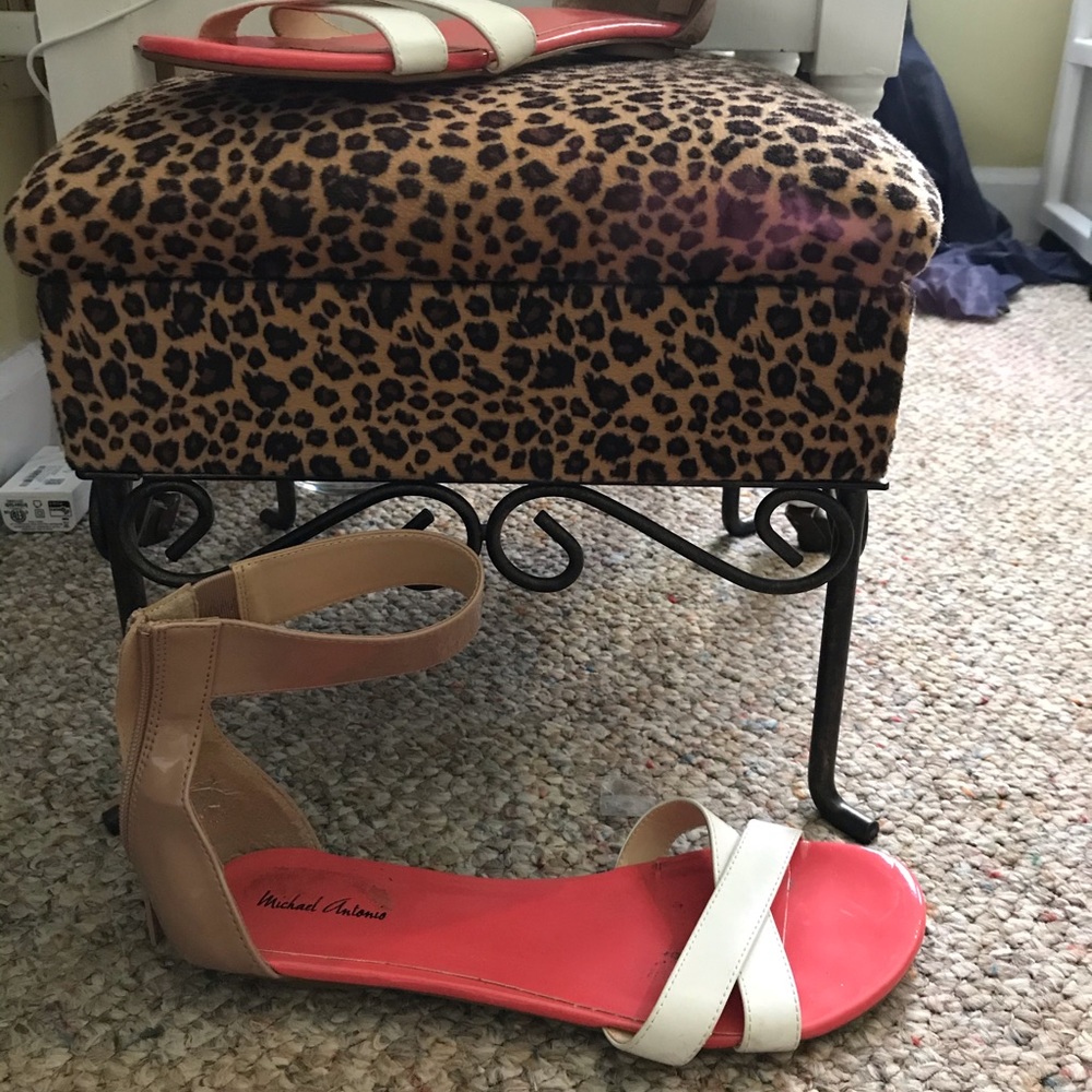 Michael Antonio strappy sandals